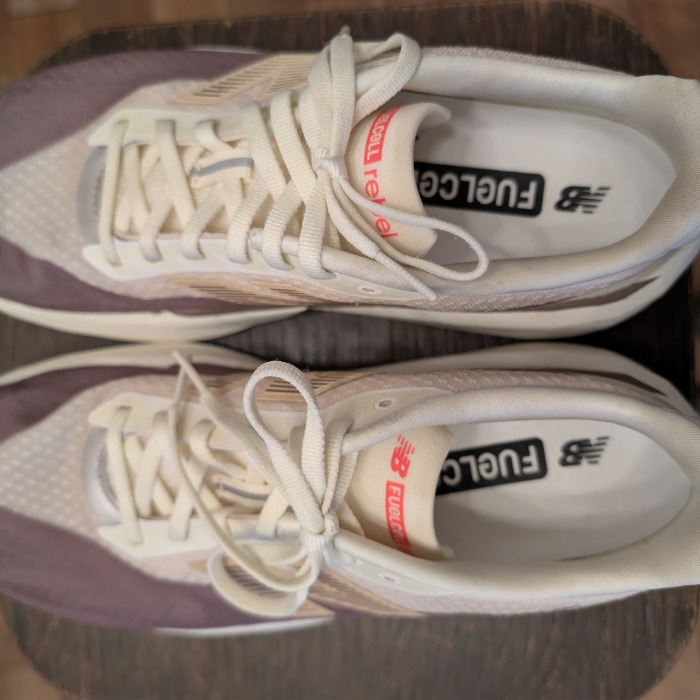 Men's New Balance Fuel Cell Rebel V.5 Running Shoes - Picture 5 of 7